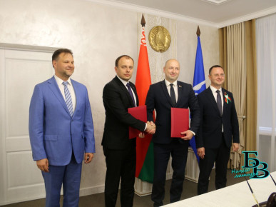 БУДЕМ ДРУЖИТЬ РАЙОНАМИ