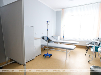 Лукашенко: здравоохранение надо приводить в чувство, и многое уже сделано