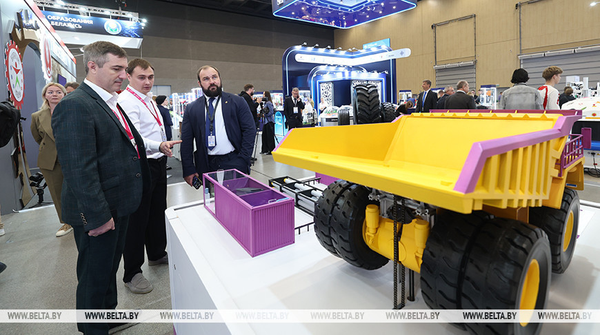 Роботизированный комплекс и водородные технологии. Какие новинки подготовил БЕЛАЗ к "ИНОПРОМ. Беларусь"