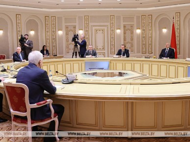 Лукашенко о сотрудничестве Беларуси с Санкт-Петербургом: результаты впечатляют