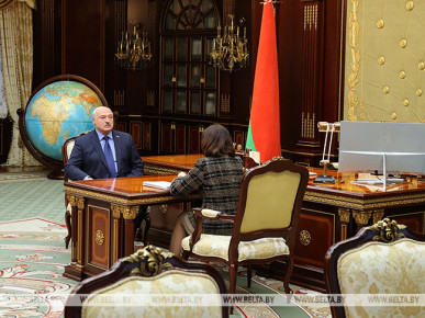 Подготовка к выборам, кадры и обстановка в Минске. Подробности встречи Лукашенко с Кочановой