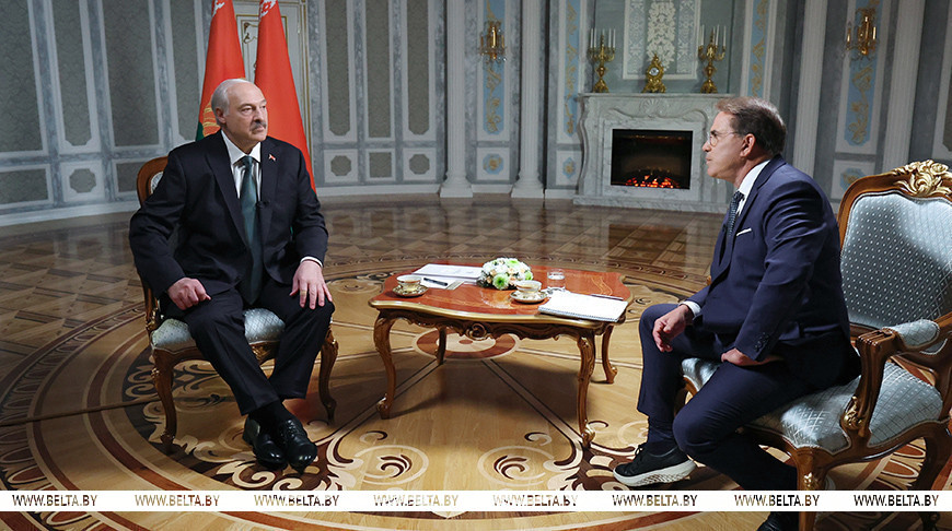 Лукашенко дал интервью журналисту телеканала RT Рику Санчесу