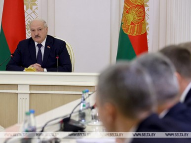 Лукашенко о ВНС: важно, чтобы люди принимали решения, на которые будут опираться госорганы