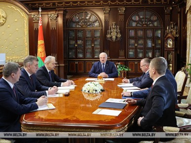 На совещании у Лукашенко обсудили экономию бюджетных средств