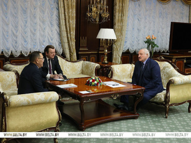 Лукашенко рассчитывает на серьезный рост товарооборота с Казахстаном после визита Токаева