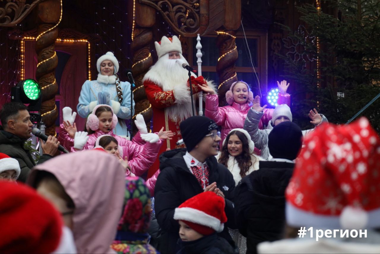 Дед Мороз назначил даты проведения личных встреч с посетителями своего поместья в Беловежской пуще