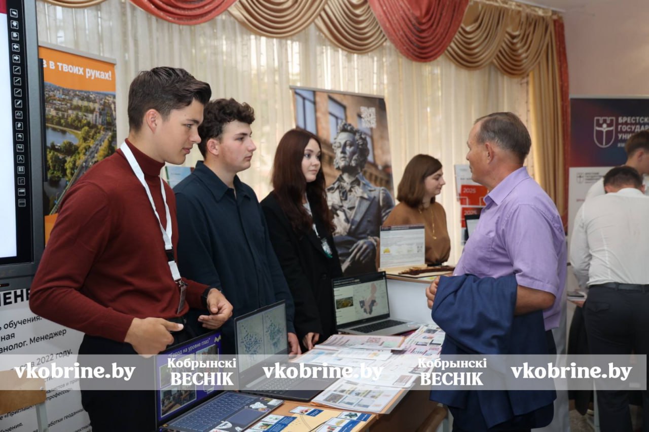 Республиканская акция «Беларусь адзіная» проходит в Кобринском Дворце культуры
