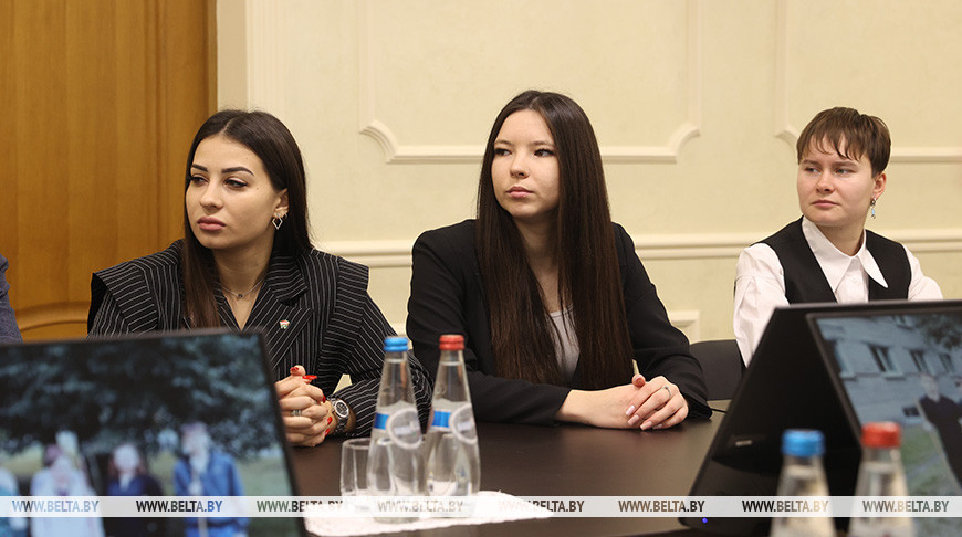 Как закрепляют молодых специалистов в Столинском районе, рассказали на форуме сельской молодежи 