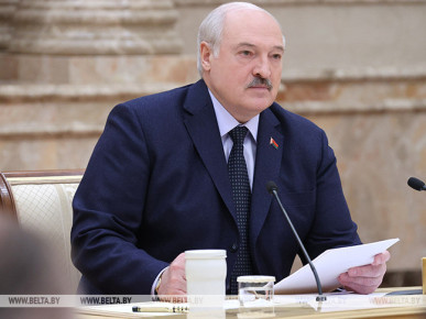 Серьезный разговор после работы над ошибками. Лукашенко собрал большое совещание по образованию