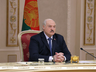 Лукашенко предложил Архангельской области сообща работать в перевалке грузов